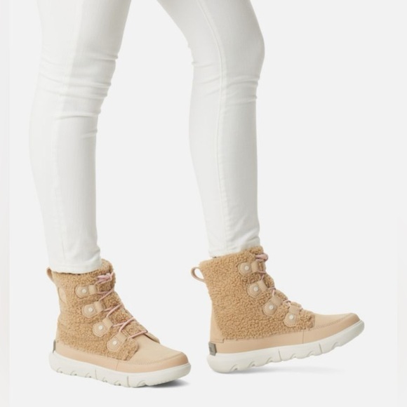 NEW Sorel Boots - Picture 8 of 12